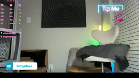 tsfoxx online show from April 29, 5:01 am