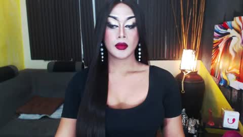 Nicoleeee online show from July 12, 11:18 pm