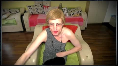 Clementine online show from January 15, 11:00 am
