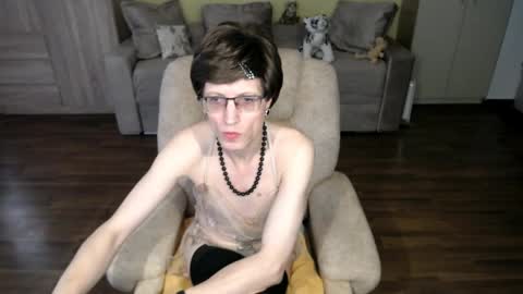 Clementine online show from May 5, 8:53 am
