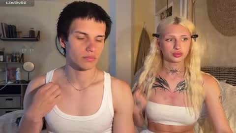 Molly and Nick online show from April 29, 5:30 pm