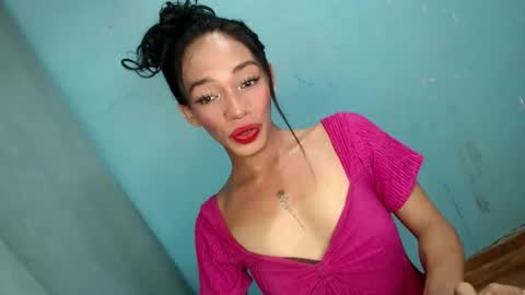 LOVELY JANE online show from December 5, 7:03 am