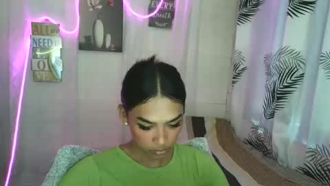 Ms. Criza online show from May 5, 2:28 am