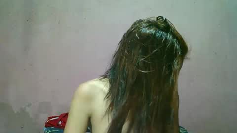 ur_sexybabe_ehra online show from May 6, 7:59 am