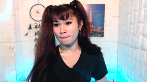 Shirley online show from July 22, 6:45 pm