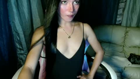 Elizabeth online show from June 26, 11:14 am