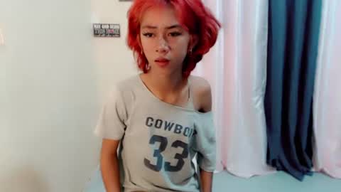 urasianyana online show from May 5, 2:39 am