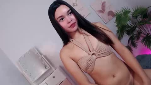 Snapshot of ure_asiancockgirl07 chatting on October 22, 3:58 pm Bretesh online show from October 22, 3:58 pm