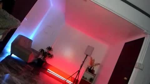 Angela Cullens online show from October 2, 7:02 pm