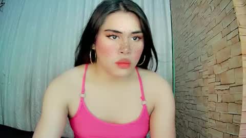 urhotdexie69 online show from January 15, 5:33 pm