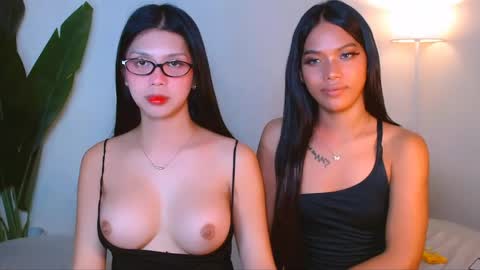 urwildest_margaret online show from May 7, 6:37 pm