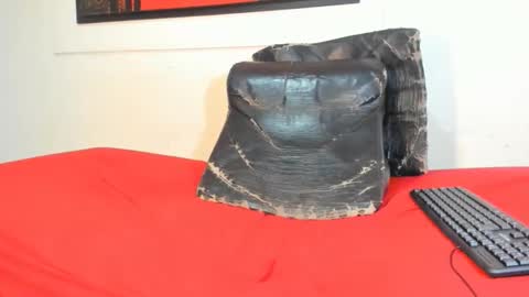 valeriapinkk online show from December 14, 9:10 pm