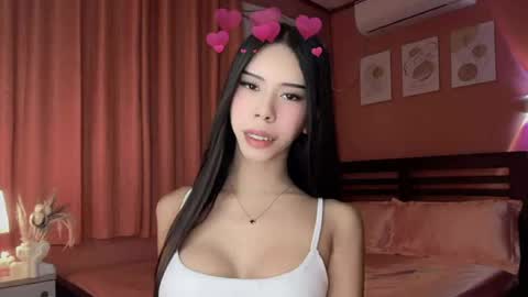 Valerie online show from May 19, 1:56 am