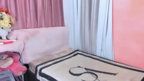 vanilla_muse online show from March 25, 2:22 pm