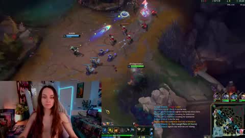 Snapshot of veeweatherbee chatting on February 21, 7:55 am Violet Weatherbee online show from February 21, 7:55 am