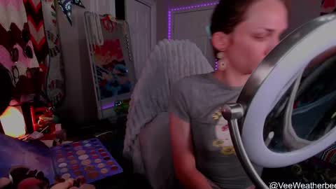 Violet Weatherbee online show from May 20, 10:16 pm