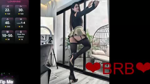 VENUS online show from April 28, 11:37 am
