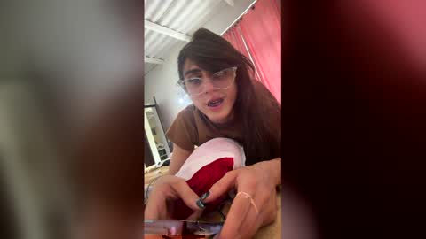 Violeta online show from May 16, 5:56 pm