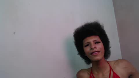 V I O L E T T E  online show from April 28, 5:28 pm