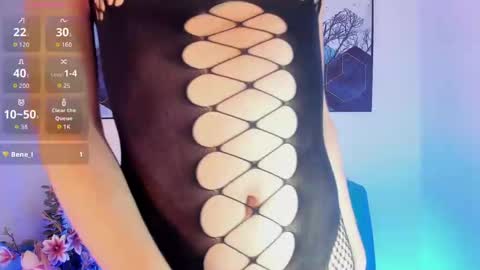 Snapshot of violetta_tss chatting on September 19, 6:46 pm Princess Violet Valerious Follow me IGX violetvalerious online show from September 19, 6:46 pm