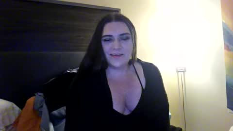 priscilla online show from October 30, 3:16 am