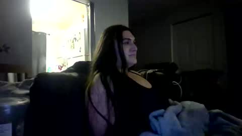 priscilla online show from December 18, 6:41 am