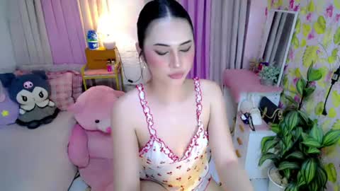 vixenluscious online show from June 22, 3:25 am