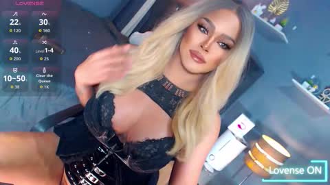 Miss Anna online show from March 18, 1:10 pm