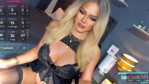 Miss Anna online show from March 19, 9:26 pm