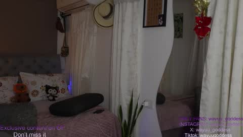 Wayuu Goddess  3 online show from January 17, 3:52 pm