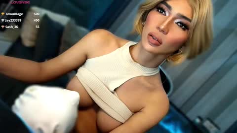 Julia online show from February 20, 6:19 am