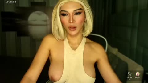 Julia online show from May 6, 6:20 am