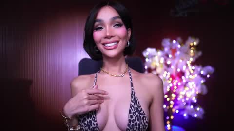 Anne online show from July 7, 7:23 am