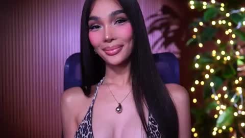 Anne online show from August 7, 3:02 am