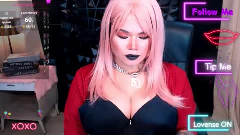 xHUGECOCKTILLCUMX online show from October 31, 3:27 am