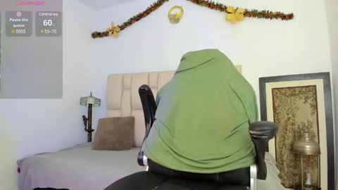 welcome friends online show from December 7, 4:04 am