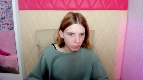 Sophie online show from April 22, 3:02 am