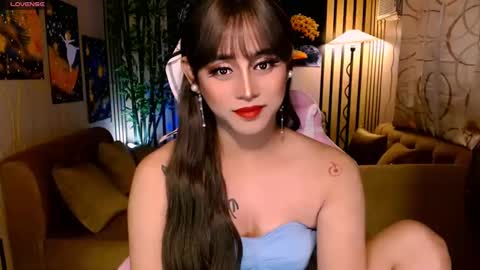 xxmissjuliaxx online show from March 4, 2:38 am