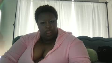 Monique Starr online show from March 22, 2:00 pm