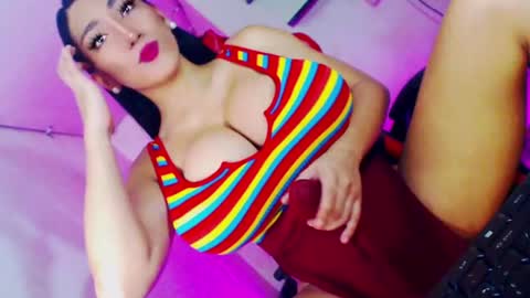 Jasmine online show from July 11, 12:48 am