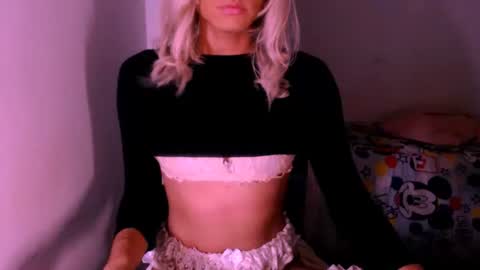 Chiara online show from November 3, 6:23 am