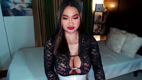 OLIVIA online show from January 15, 3:07 pm