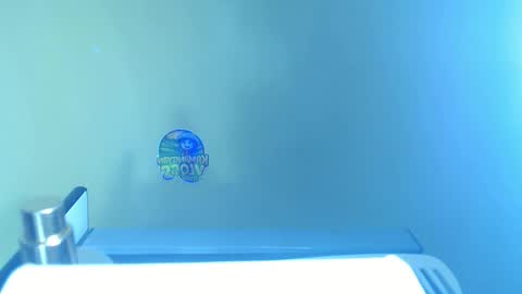 OLIVIA online show from October 4, 11:00 am