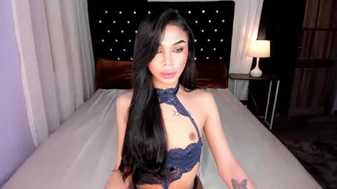 y0unggoddess69xxx online show from June 10, 6:18 pm