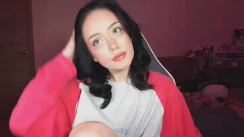 Yami online show from February 6, 10:32 pm