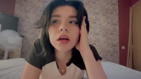 Alice online show from July 15, 6:46 pm