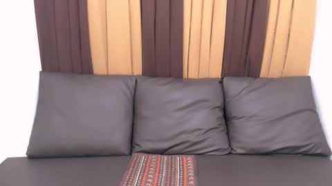 Goddess Yoshi online show from February 22, 5:44 am