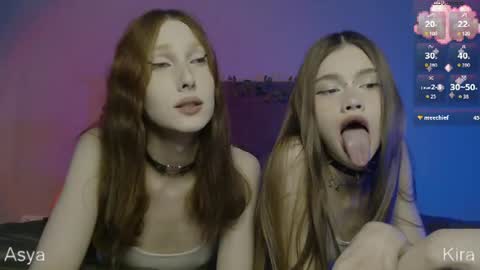 yourkittysweetysya online show from July 22, 1:48 pm
