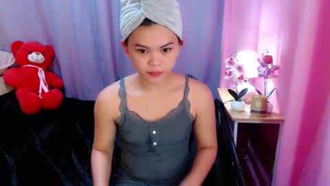 your lovely Dina online show from May 4, 1:54 am