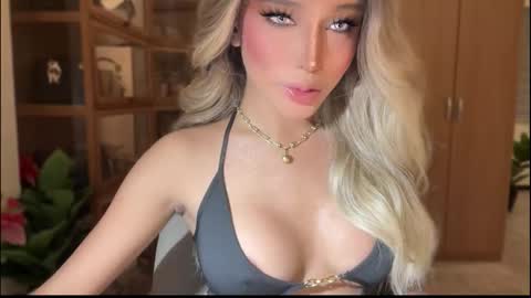 Pearl online show from January 15, 11:09 am